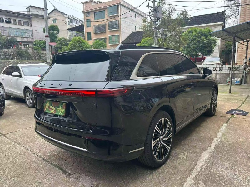 新余24年小鵬汽車G96