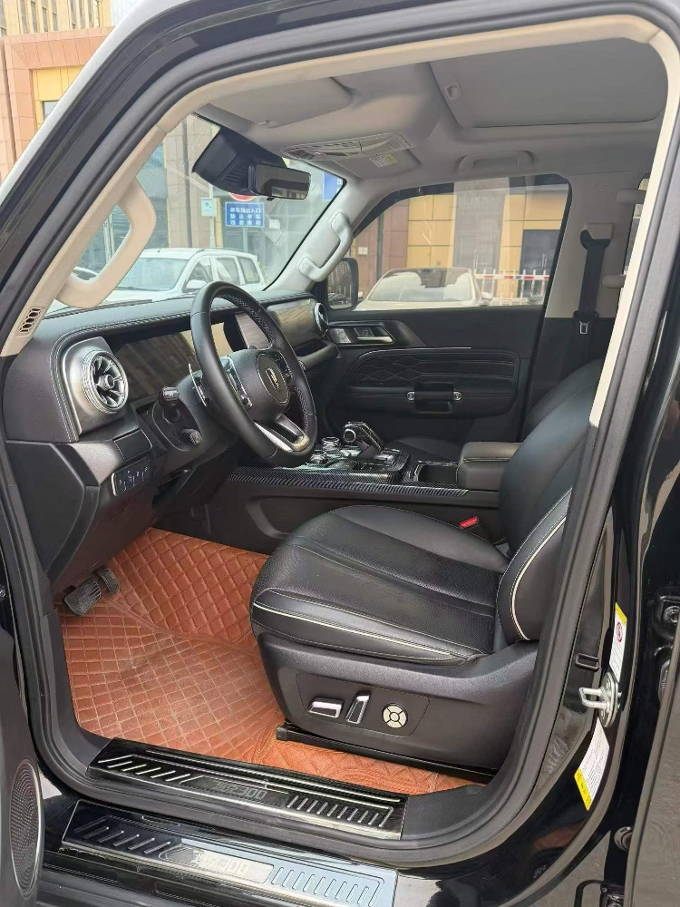 西安22年长城汽车坦克3