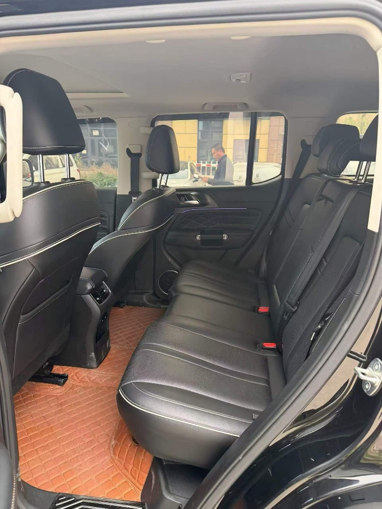 西安22年长城汽车坦克4