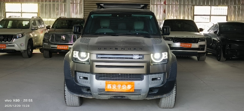 西安21年路虎卫士1