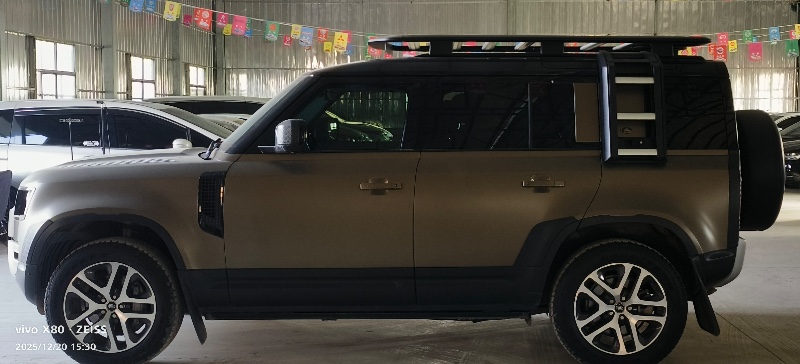 西安21年路虎卫士4