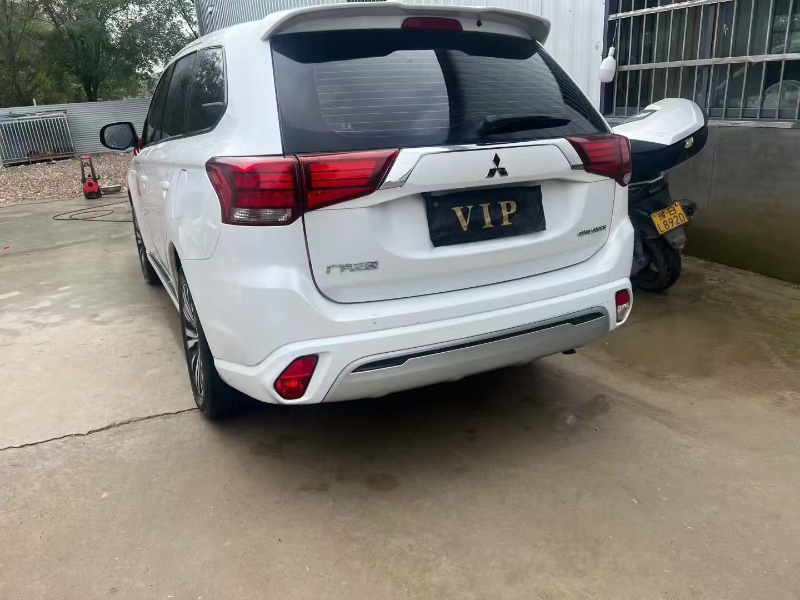 西安22年三菱欧蓝德7