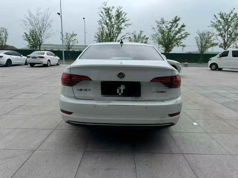 苏州22年大众速腾9