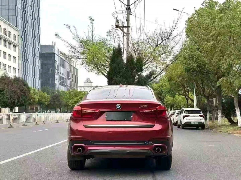 南平16年宝马X68