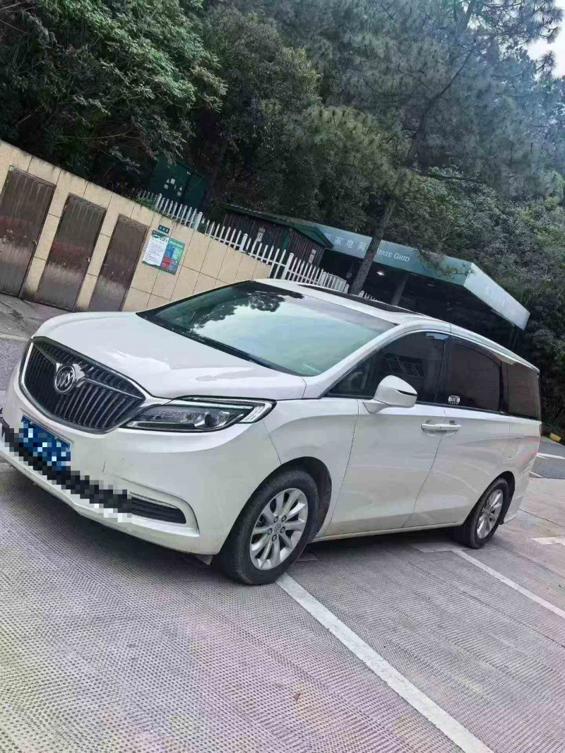 温州19年别克GL82