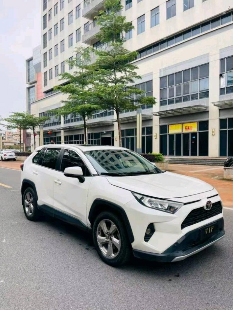 东莞20年丰田RAV43