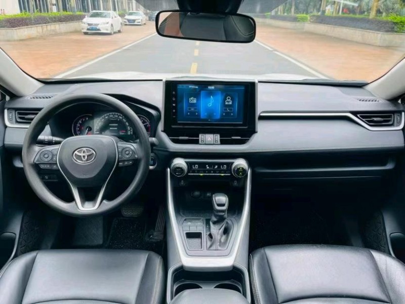 东莞20年丰田RAV46