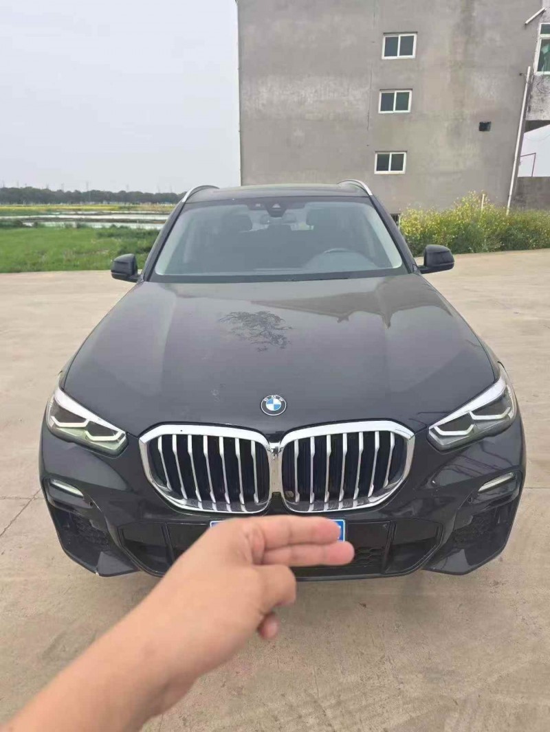 苏州20年宝马X51