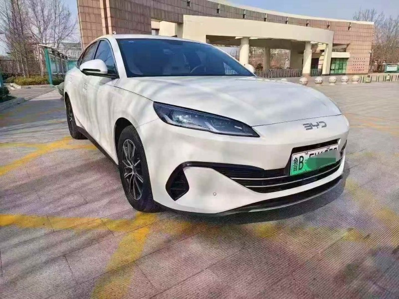 东营24年比亚迪海豹2