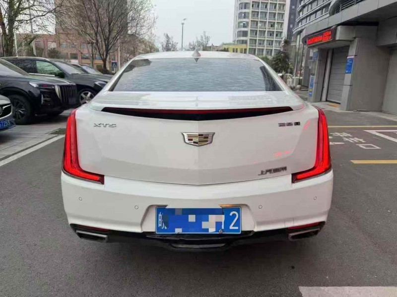 连云港18年凯迪拉克XTS9