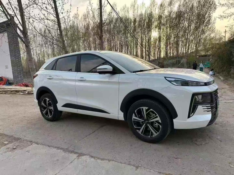 潍坊25年江淮QX2