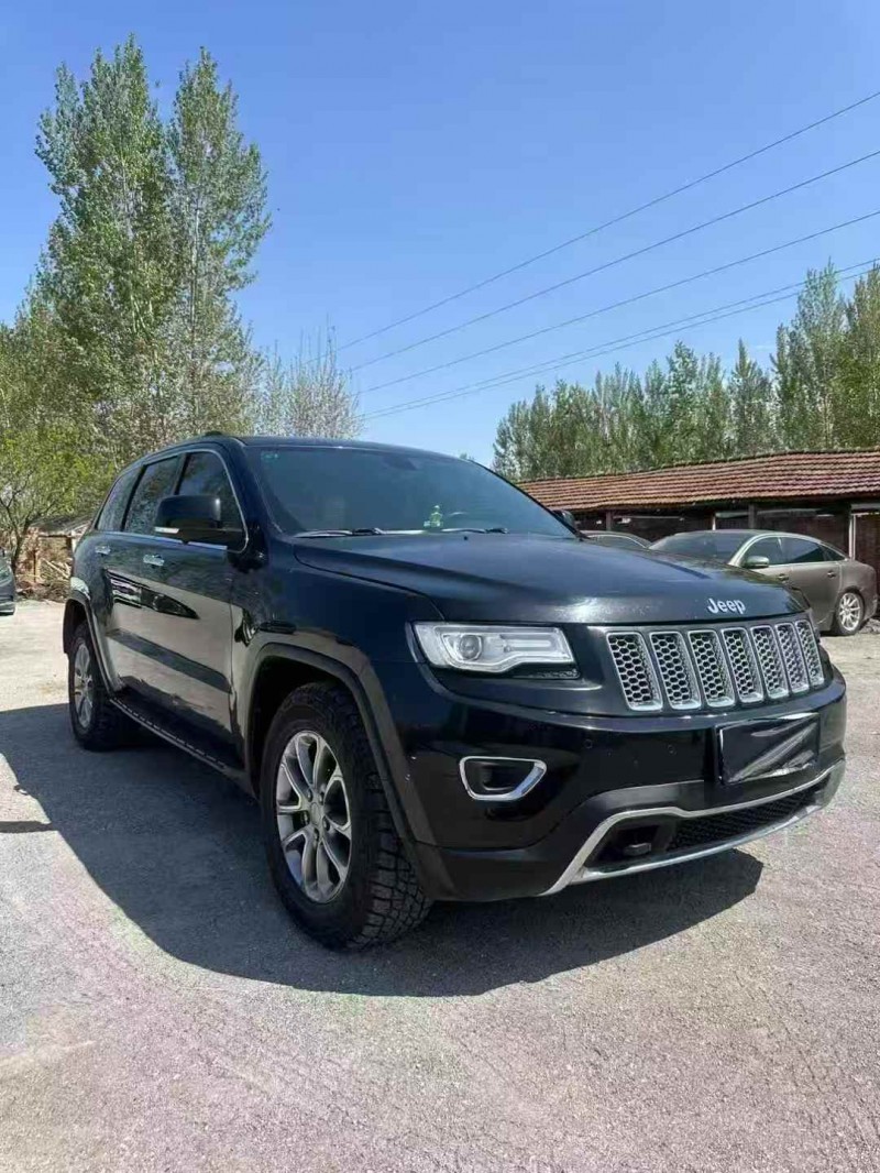 马鞍山15年Jeep大切诺基2
