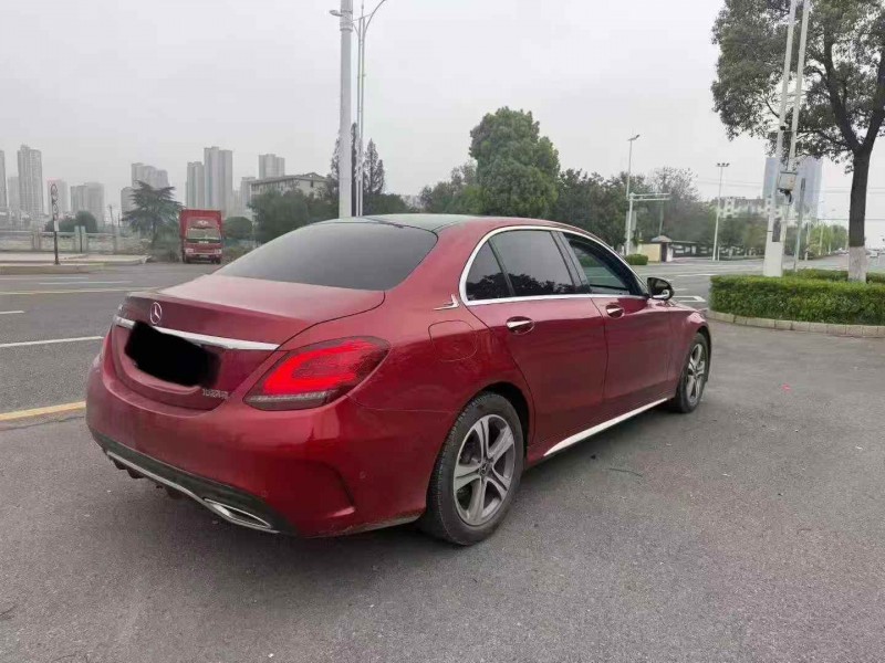 淮安21年奔驰C8