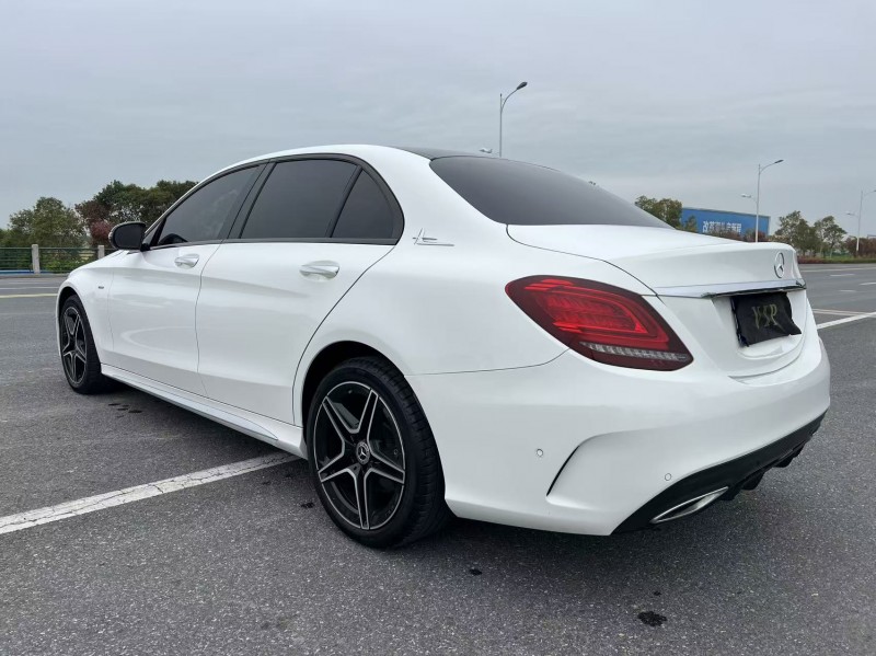 盐城21年奔驰C8