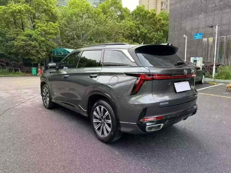 岳阳25年长安汽车CS759