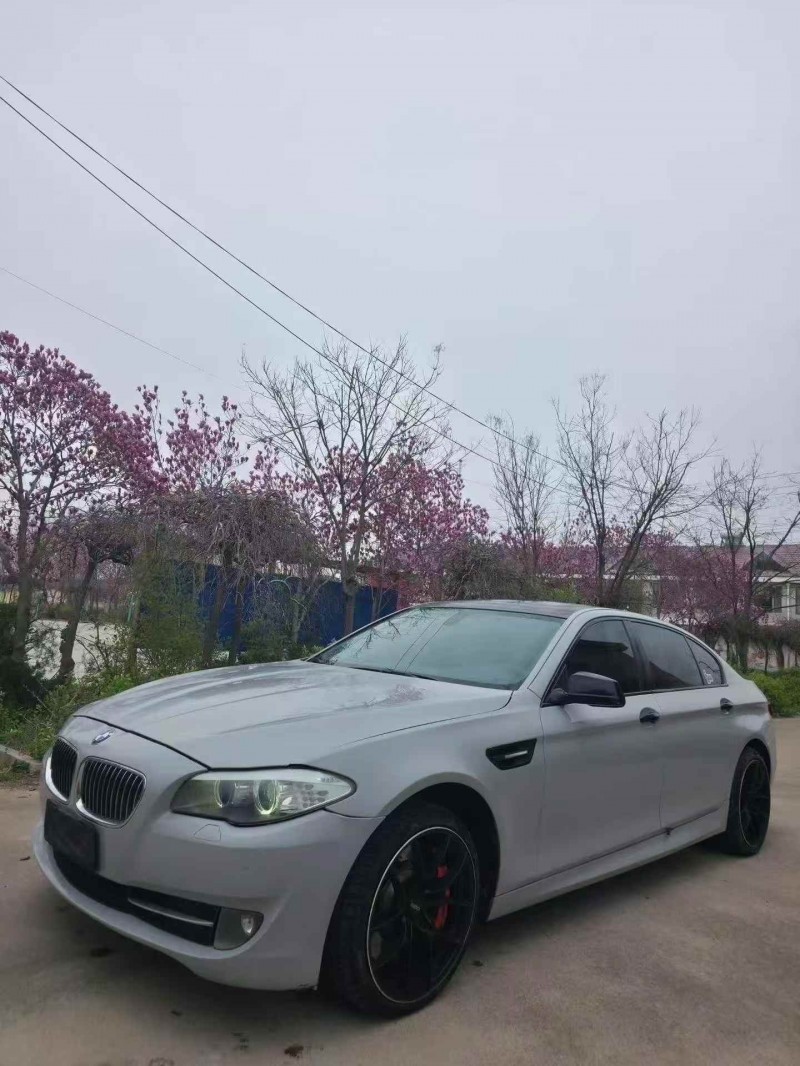 东营13年宝马5系3