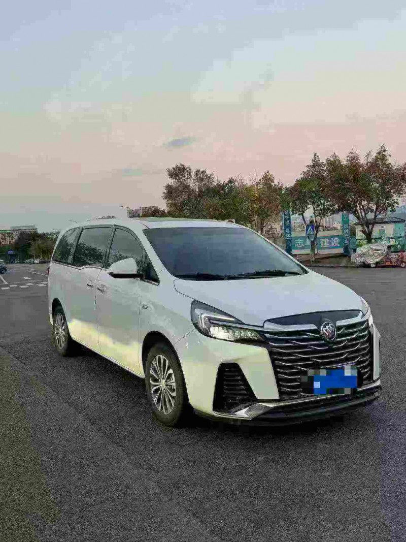 重庆23年别克GL83