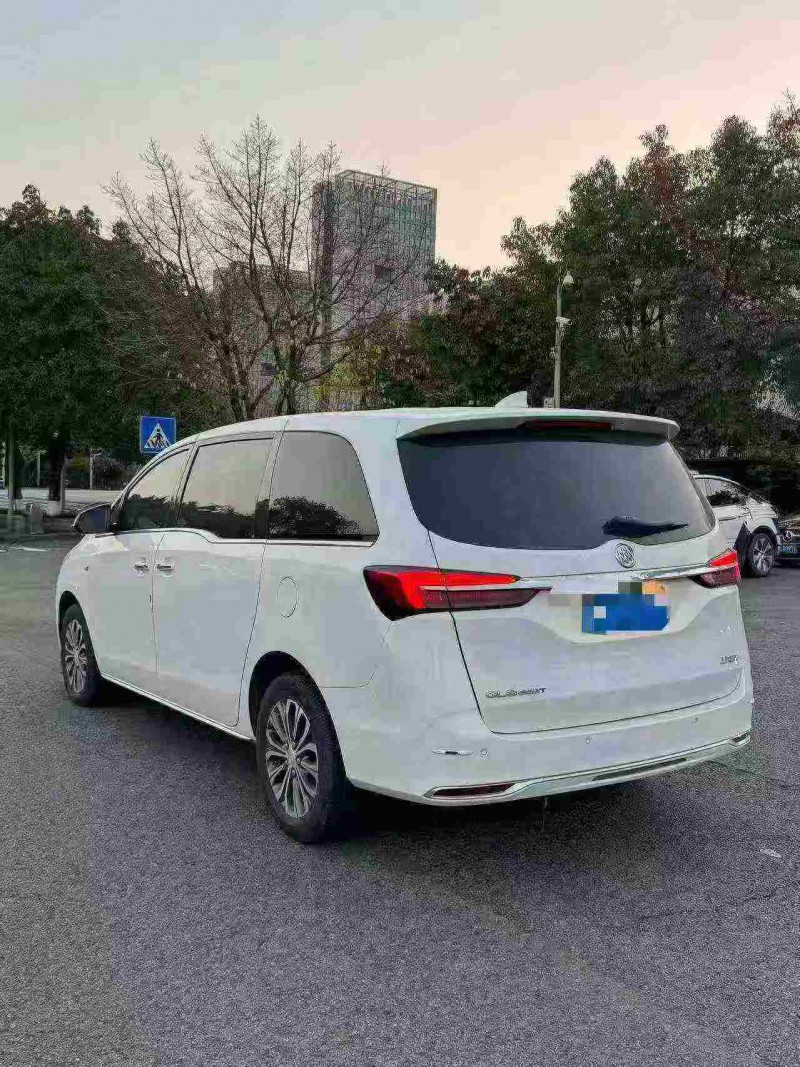 重庆23年别克GL88