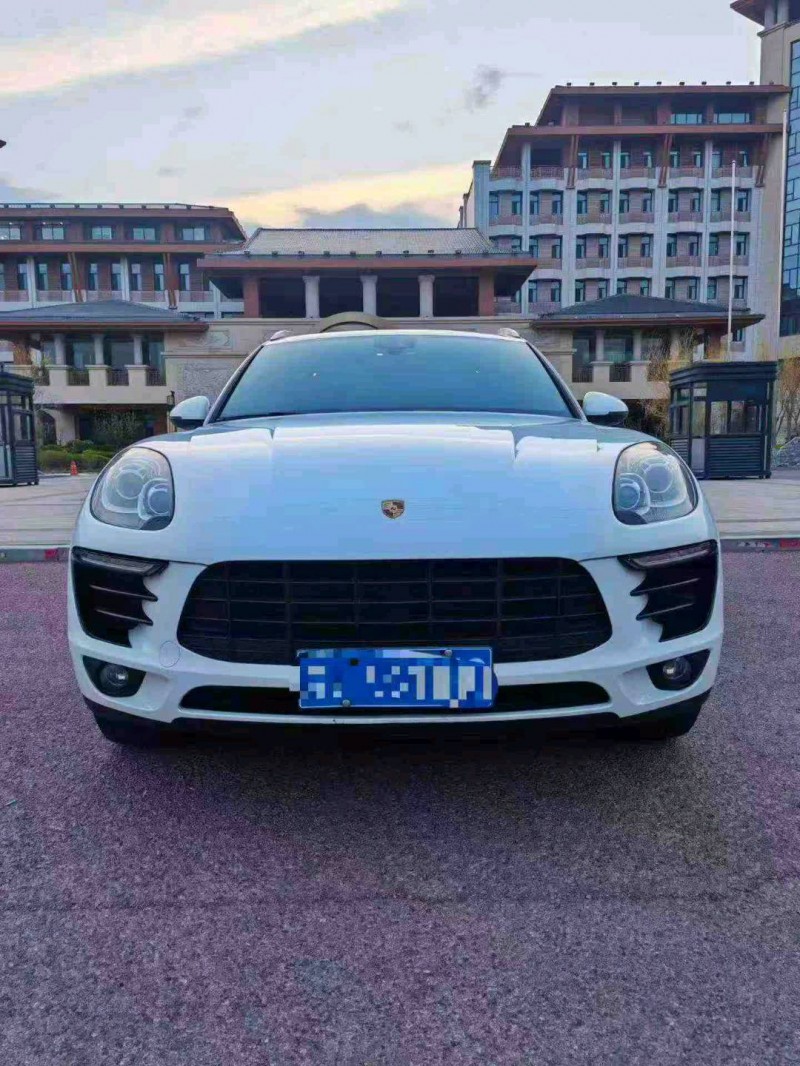 邢台18年保时捷Macan1
