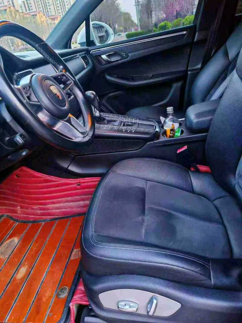 邢台18年保时捷Macan4