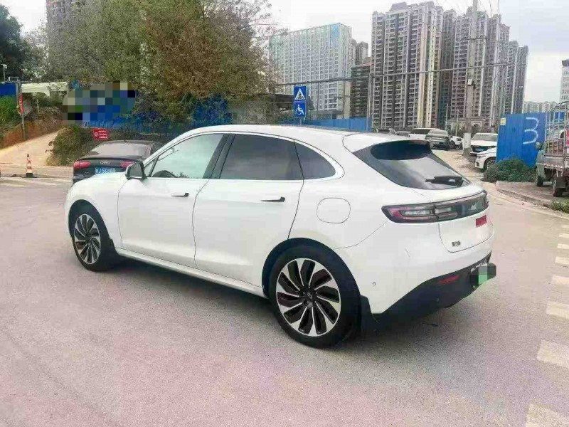南宁22年华为智选问界8