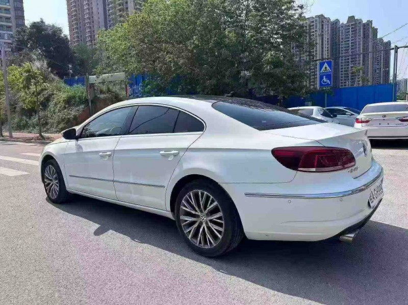 南宁16年大众CC8