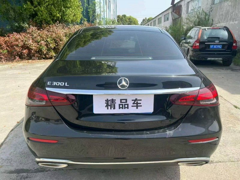 襄阳22年奔驰E4