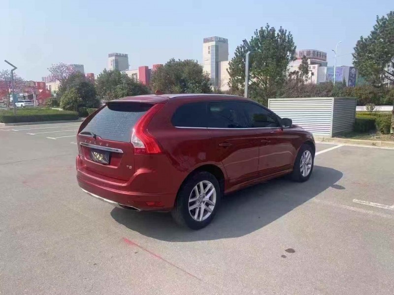 东营17年沃尔沃XC609