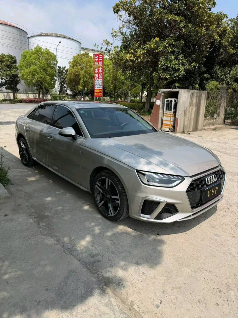 襄阳22年奥迪A4L2