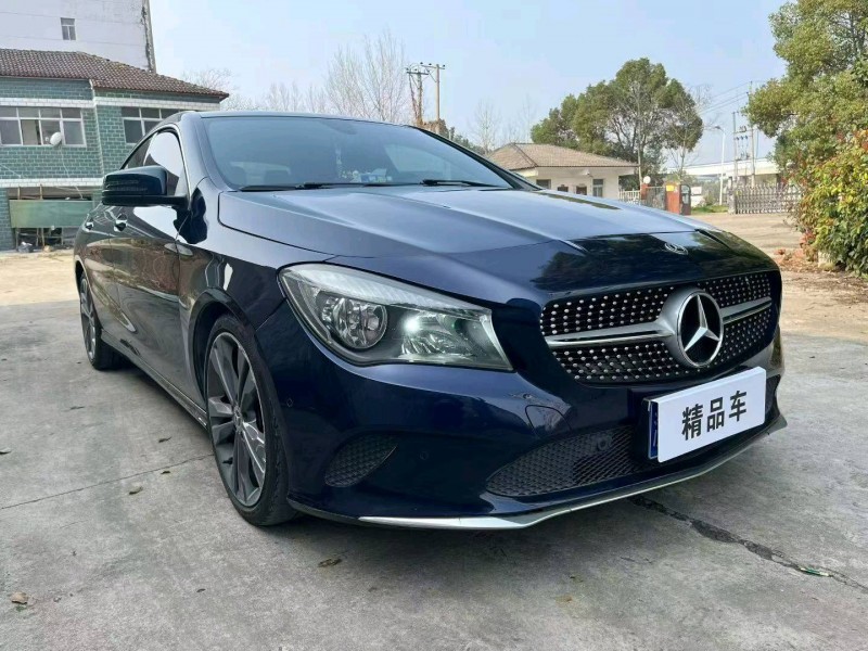 襄阳18年奔驰CLA3