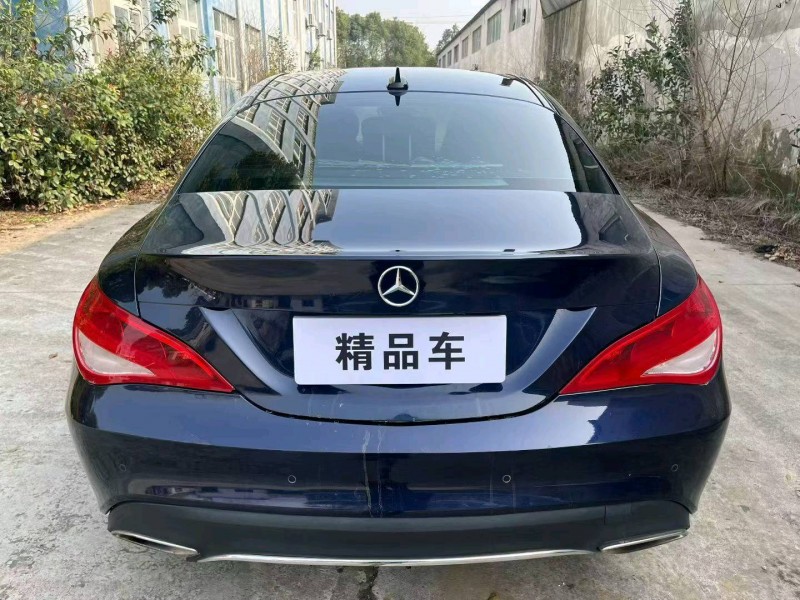 襄阳18年奔驰CLA5