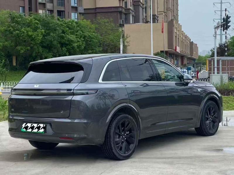 宜昌24年理想L77