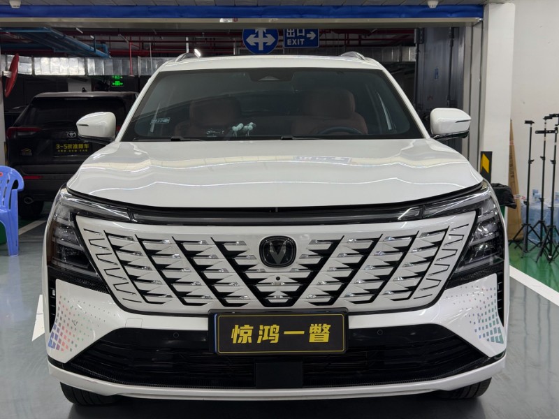 深圳25年长安汽车CS751