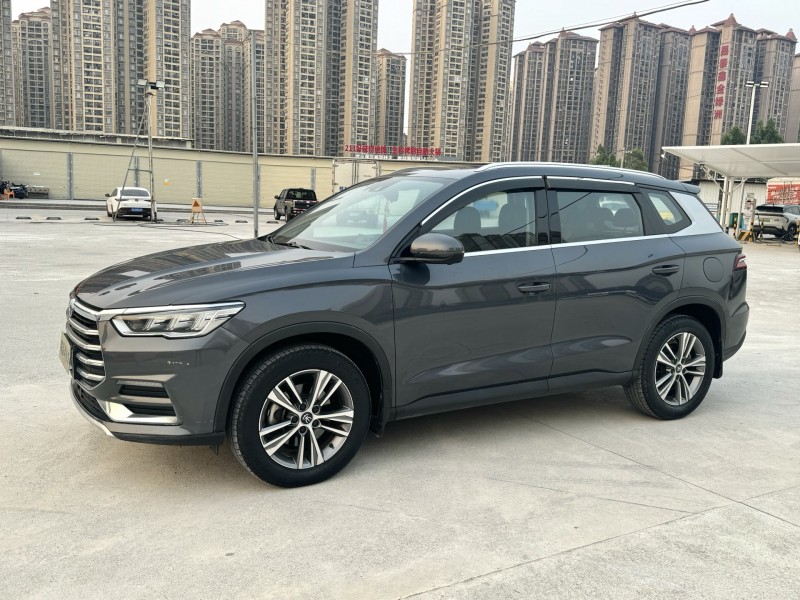南宁20年比亚迪宋7