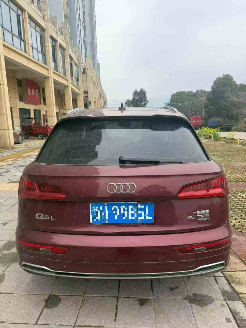 嘉兴19年奥迪Q58