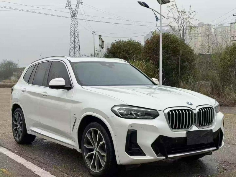 张家界22年宝马X32