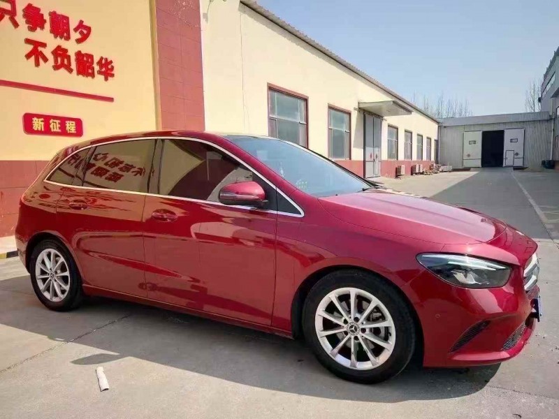 济宁22年奔驰B3