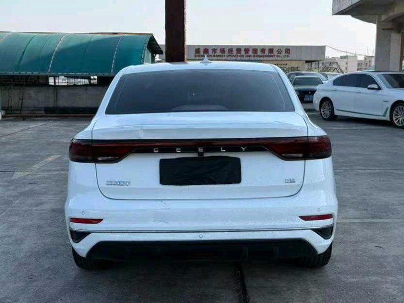 东莞23年吉利帝豪7