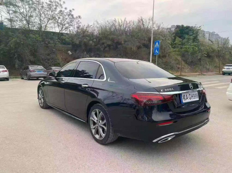 南宁20年奔驰E8