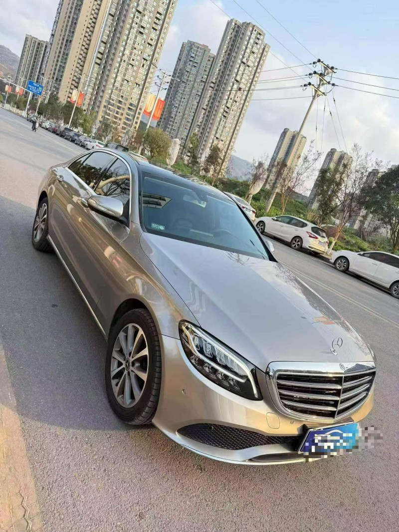 达州19年奔驰C2