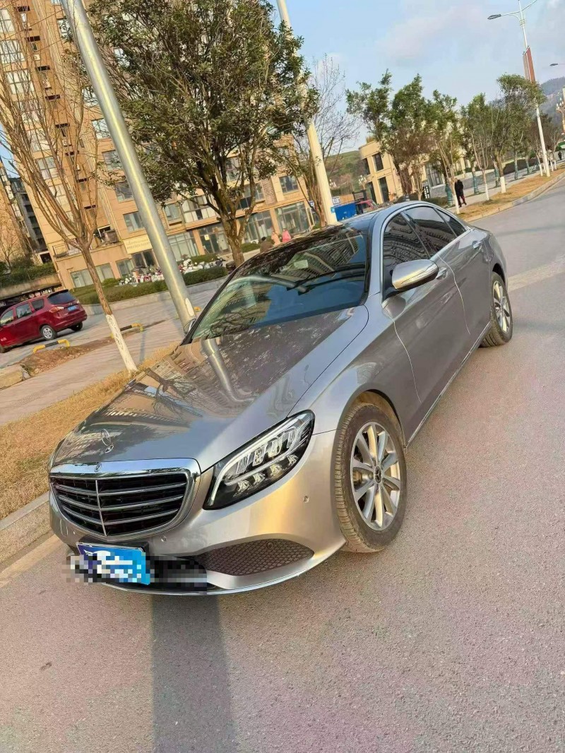 达州19年奔驰C3