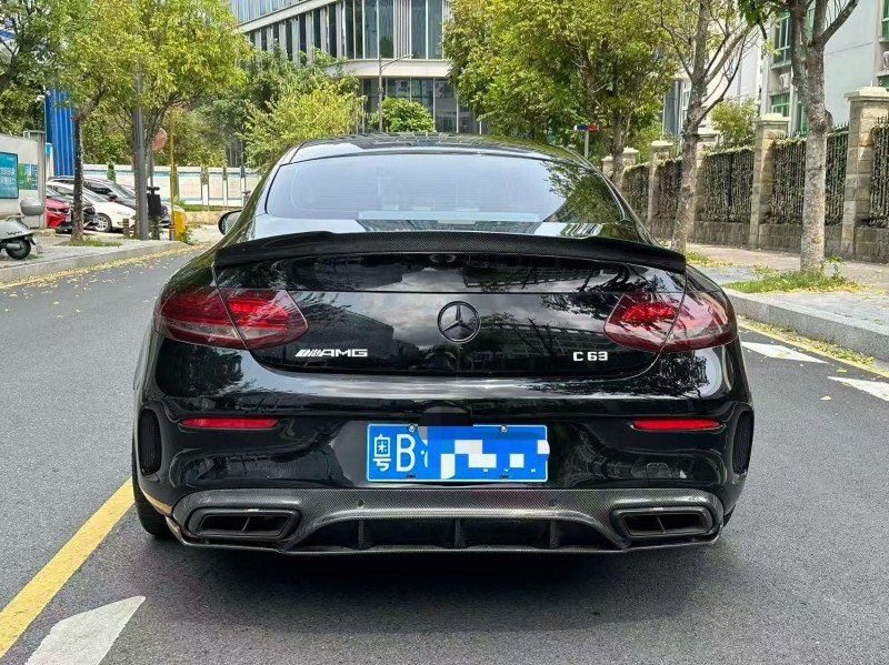 深圳18年奔驰AMG4