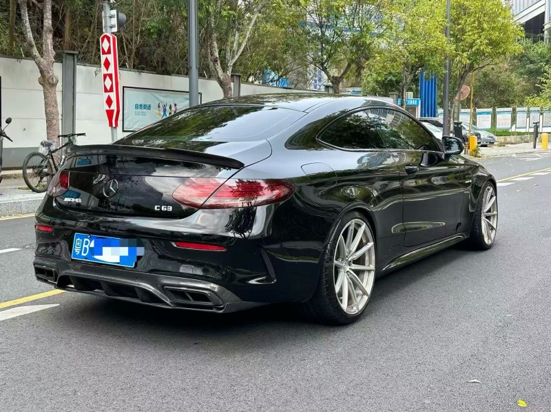深圳18年奔驰AMG5