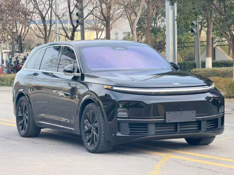 西安23年理想L72