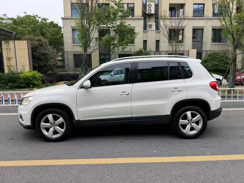 舟山13年大众途观3