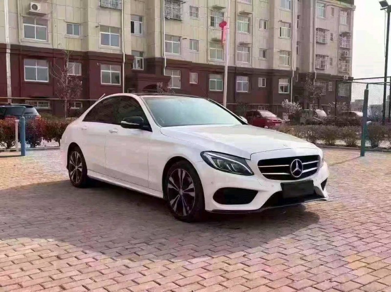 东营16年奔驰C2