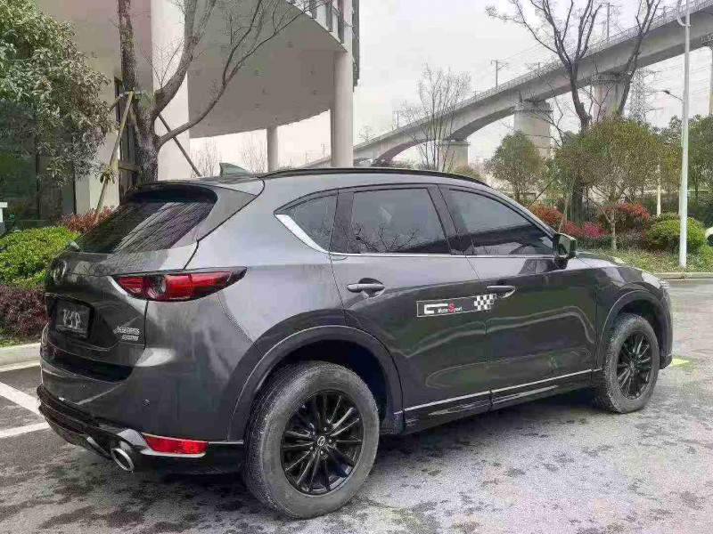 绍兴21年马自达CX-58