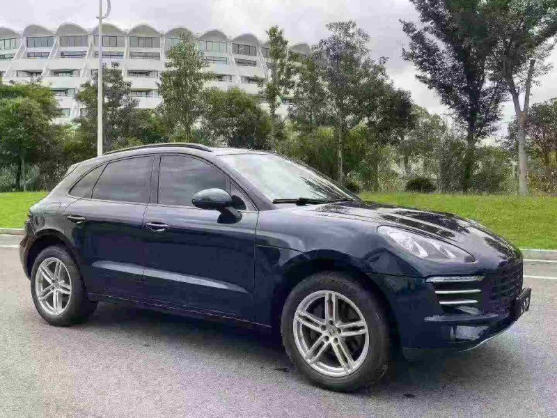 绍兴17年保时捷Macan3