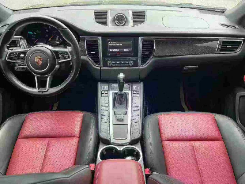 绍兴17年保时捷Macan5