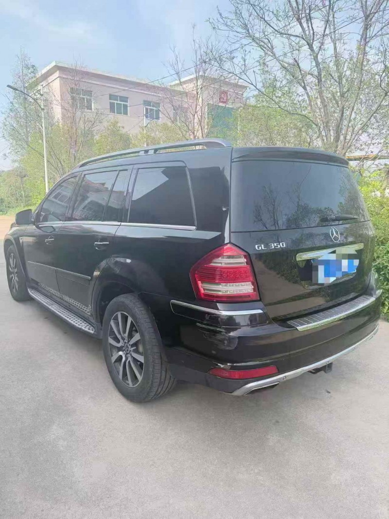 潍坊12年奔驰GL8